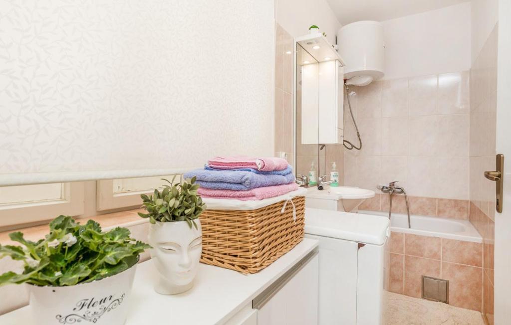 Sunset Apartment With Sea View Povljana Kültér fotó