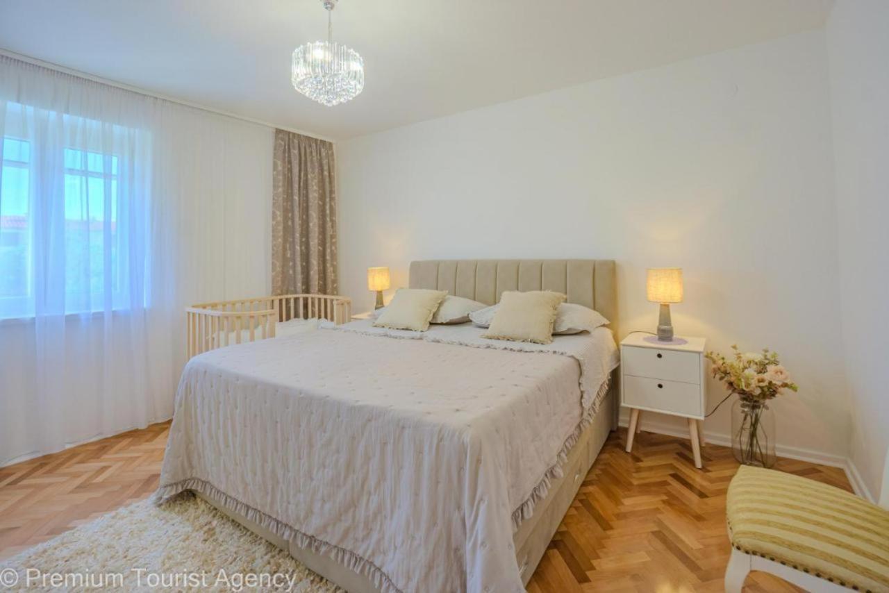 Sunset Apartment With Sea View Povljana Kültér fotó