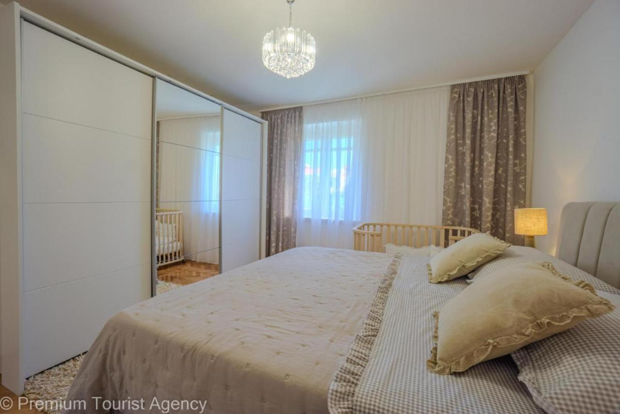 Sunset Apartment With Sea View Povljana Kültér fotó